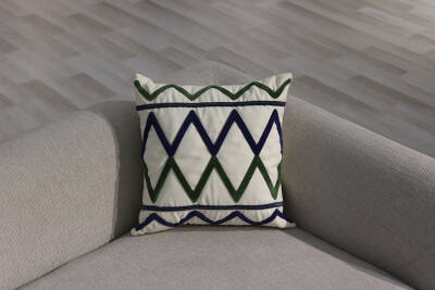 43x43cm Dekoratif Kırlent Kılıfı İşlemeli Kort ILS-1070/1 - 1