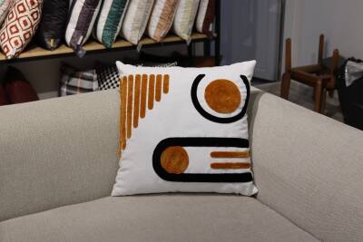 43x43cm Dekoratif Kırlent Kılıfı İşlemeli Kort ILS-1800 - 1