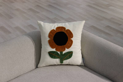 43x43cm Dekoratif Kırlent Kılıfı İşlemeli Kort ILS-24/3 - 1